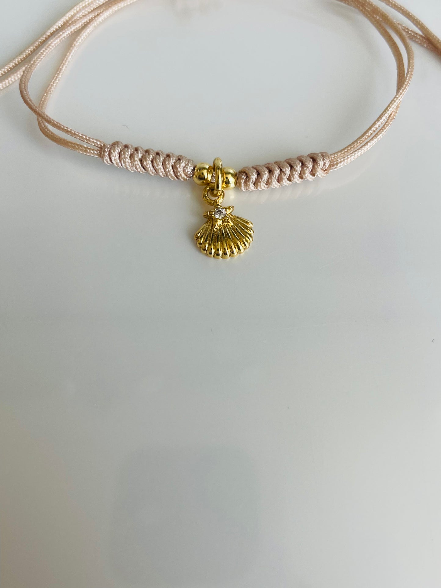 Pulsera tramo hilo conchita